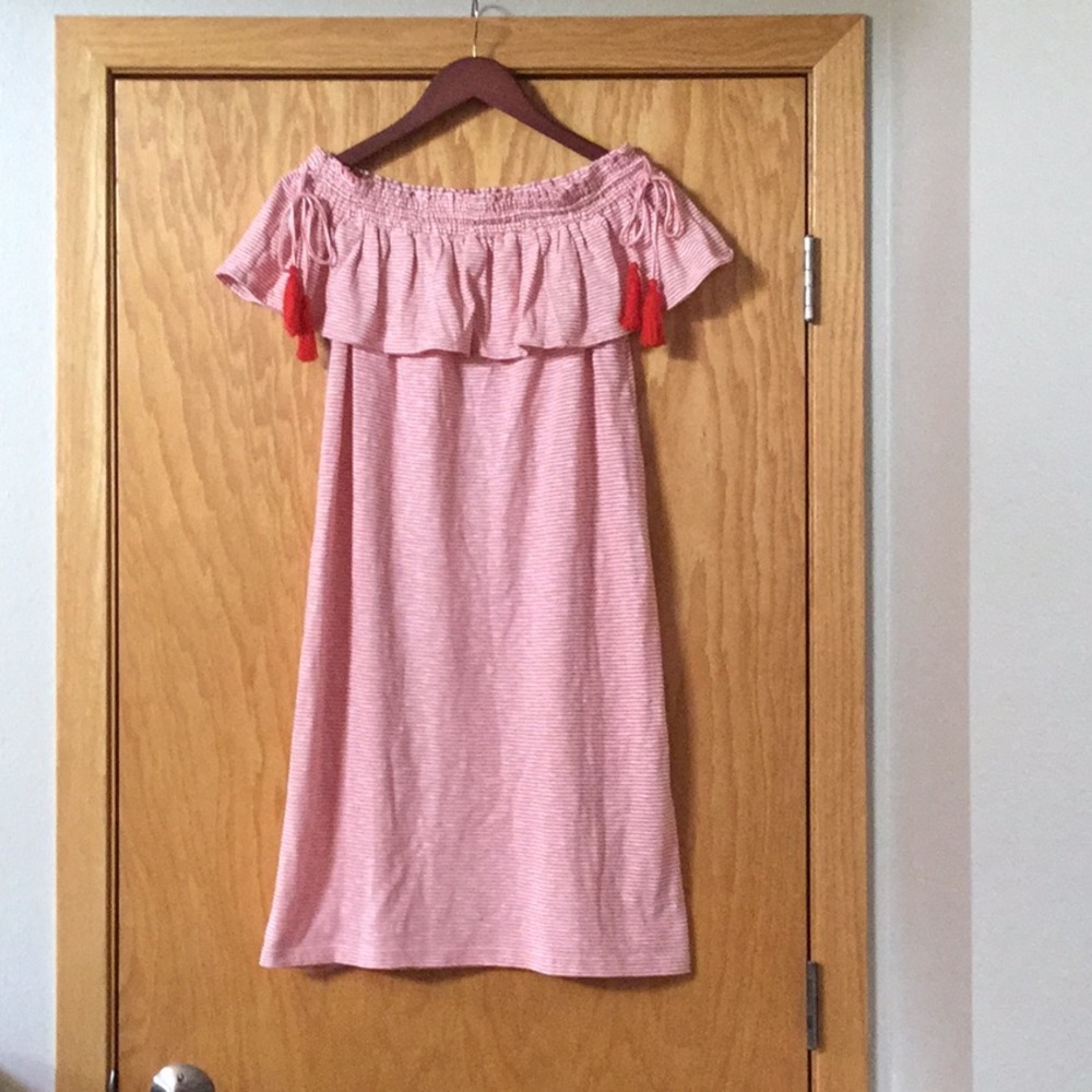 Off the shoulder LOFT dress